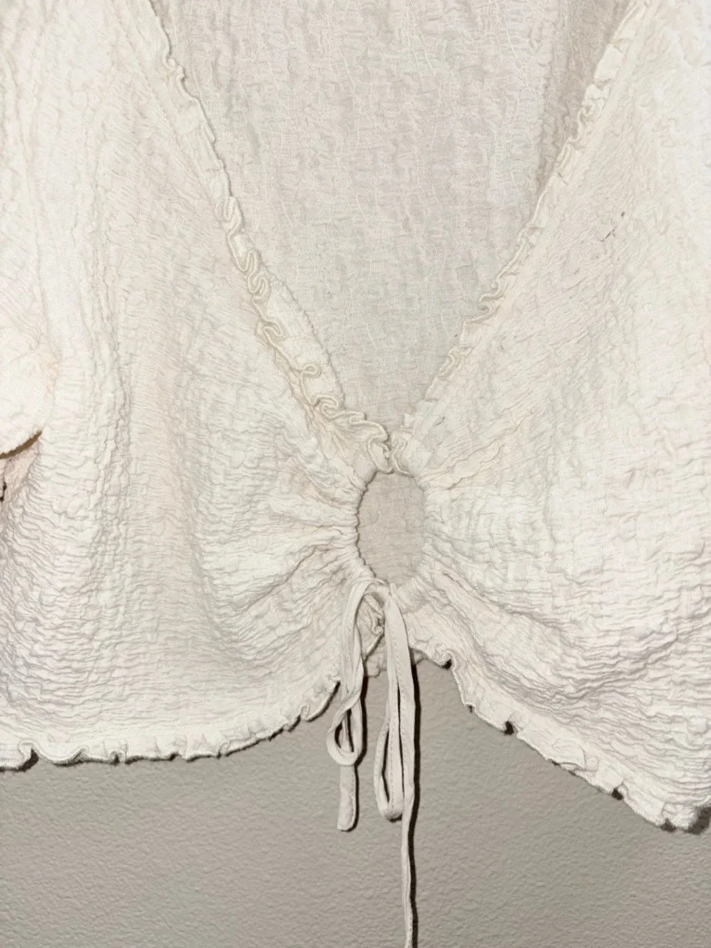 Urban Outfitters Cream Textured Puff-Sleeve Tie-Front Blouse - Picture 3 of 6
